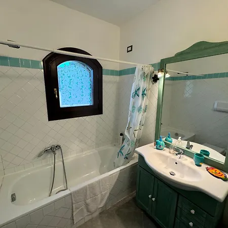 - Piscina Privata Ed Esclusiva